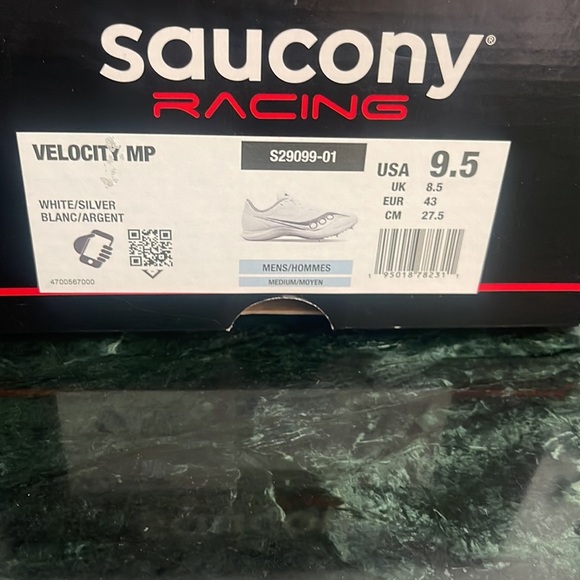 Saucony velocity MP field and track men’s - Picture 4 of 4